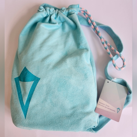 lululemon athletica Other - Lululemon Totetastic Towel Skye